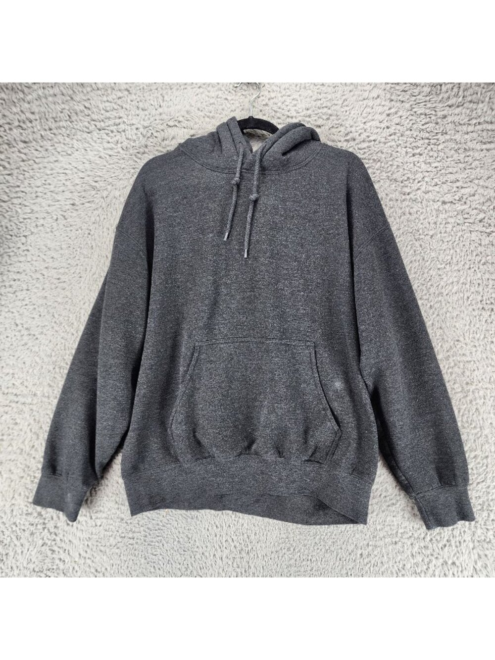 Esstive Shirt Mens XL Gray Long Sleeve Pullover Hoodie Sweatshirt *Read*